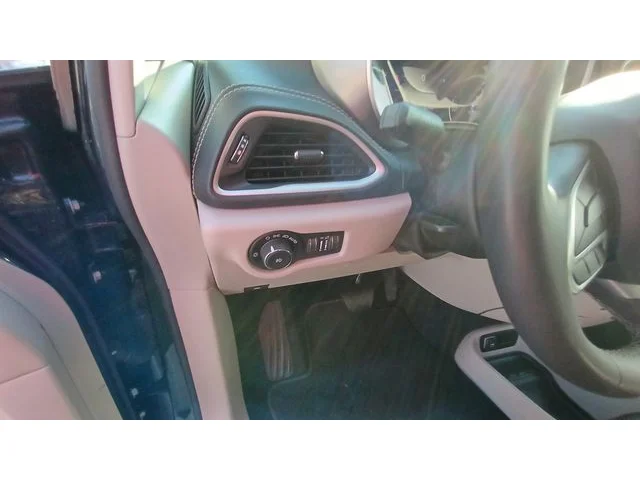 SEMINUEVOS CHRYSLER Pacifica Hybrid a Estados en autogozo