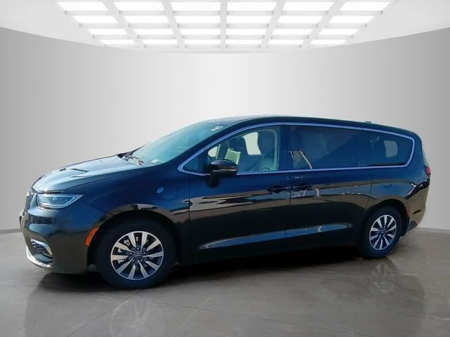 SEMINUEVOS CHRYSLER Pacifica Hybrid a Estados en autogozo