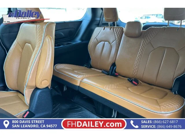 SEMINUEVOS CHRYSLER Pacifica Hybrid a Estados en autogozo