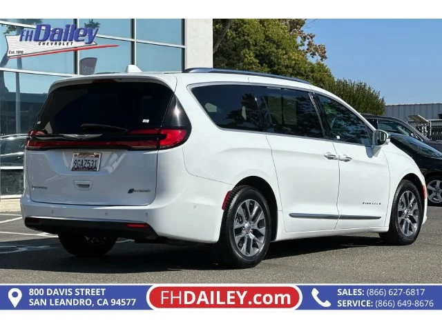 SEMINUEVOS CHRYSLER Pacifica Hybrid a Estados en autogozo