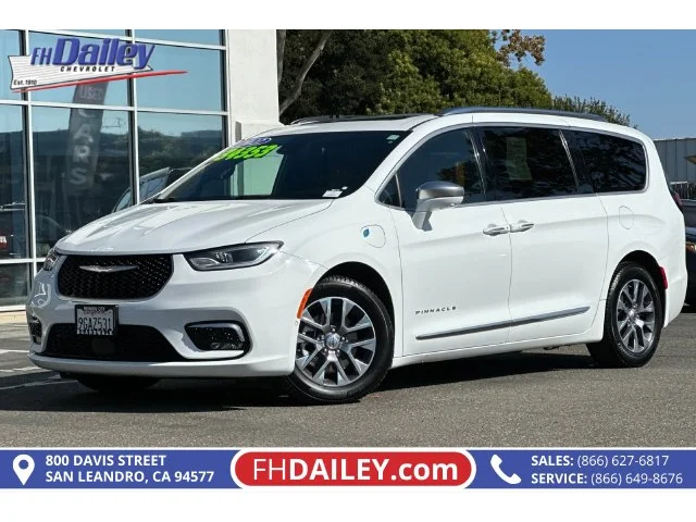 SEMINUEVOS CHRYSLER Pacifica Hybrid a Estados en autogozo