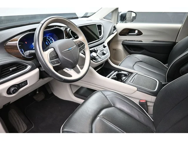SEMINUEVOS CHRYSLER Pacifica Hybrid a Estados en autogozo