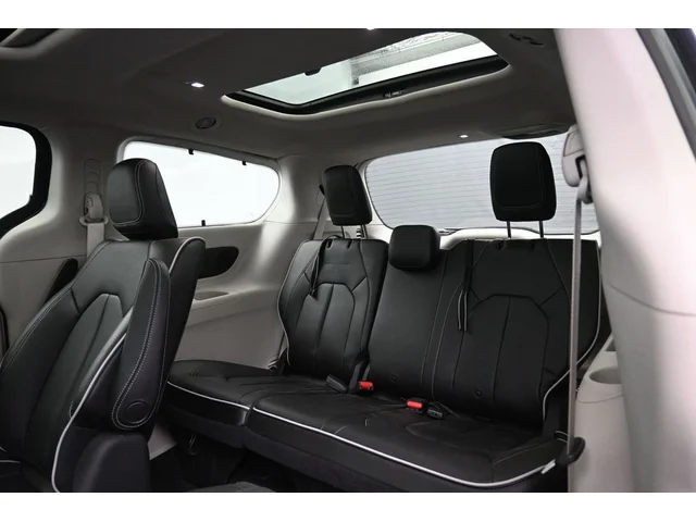 SEMINUEVOS CHRYSLER Pacifica Hybrid a Estados en autogozo