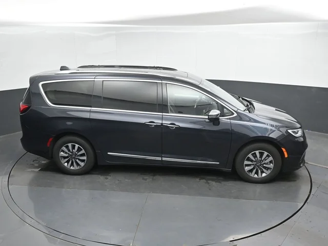 SEMINUEVOS CHRYSLER Pacifica Hybrid a Estados en autogozo