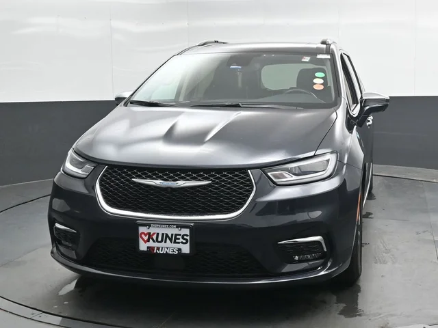 SEMINUEVOS CHRYSLER Pacifica Hybrid a Estados en autogozo
