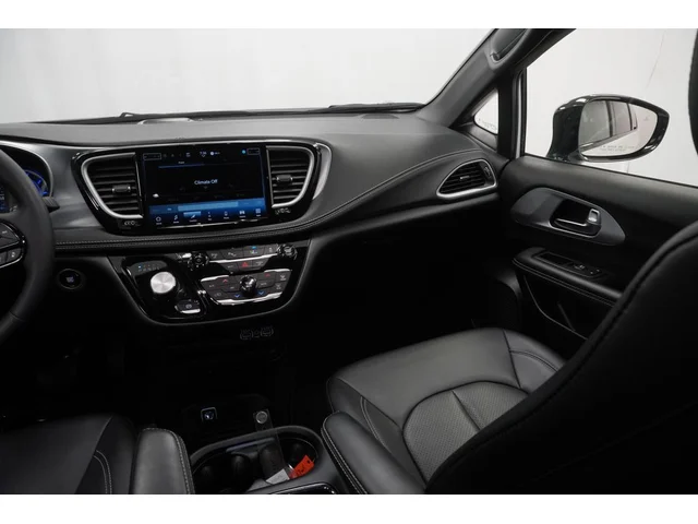 SEMINUEVOS CHRYSLER Pacifica Hybrid a Estados en autogozo