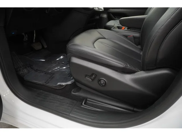 SEMINUEVOS CHRYSLER Pacifica Hybrid a Estados en autogozo