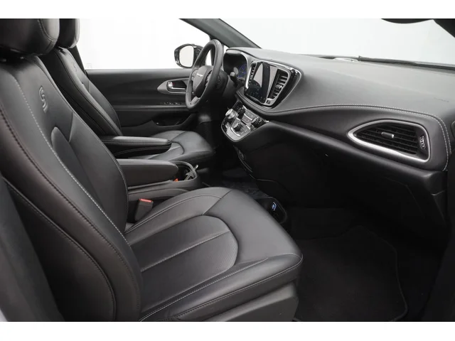 SEMINUEVOS CHRYSLER Pacifica Hybrid a Estados en autogozo