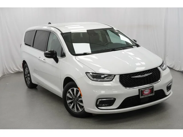 SEMINUEVOS CHRYSLER Pacifica Hybrid a Estados en autogozo