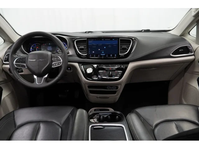 SEMINUEVOS CHRYSLER Pacifica Hybrid a Estados en autogozo
