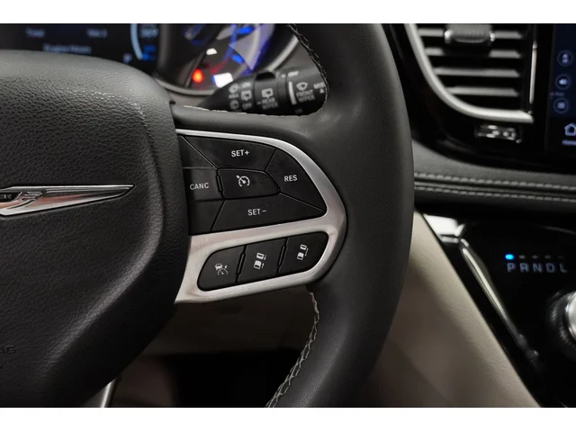 SEMINUEVOS CHRYSLER Pacifica Hybrid a Estados en autogozo