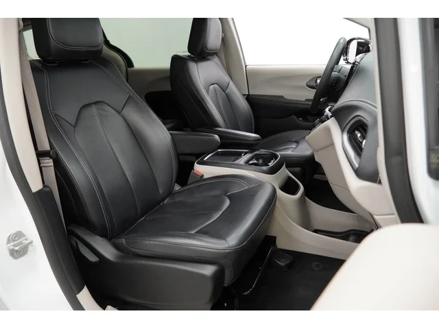SEMINUEVOS CHRYSLER Pacifica Hybrid a Estados en autogozo