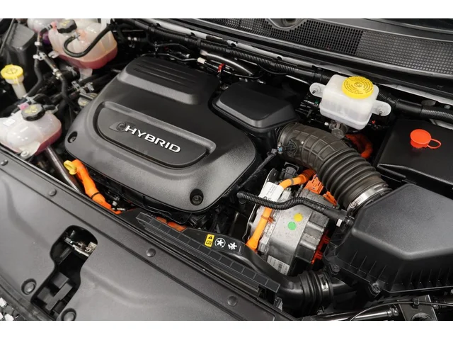 SEMINUEVOS CHRYSLER Pacifica Hybrid a Estados en autogozo