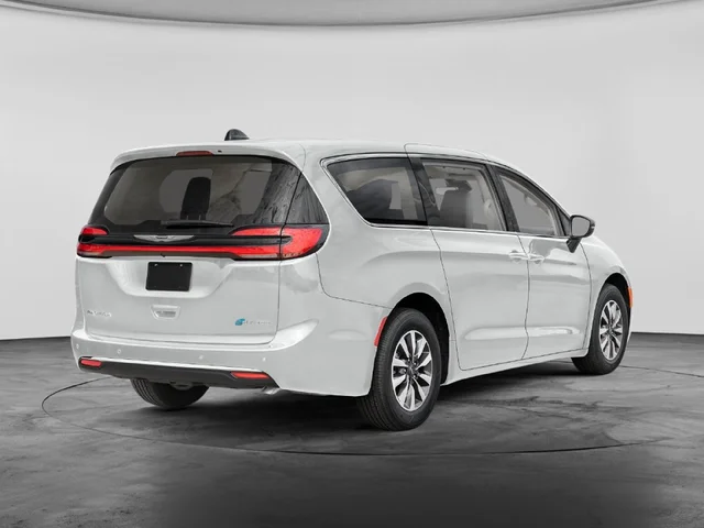 SEMINUEVOS CHRYSLER Pacifica Hybrid a Estados en autogozo