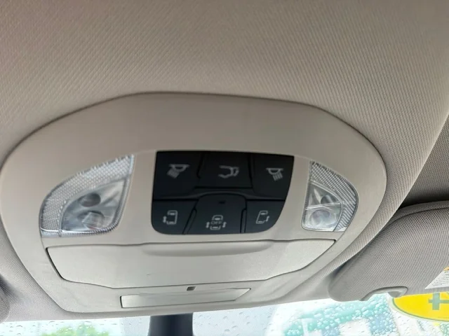 SEMINUEVOS CHRYSLER Pacifica Hybrid a Estados en autogozo