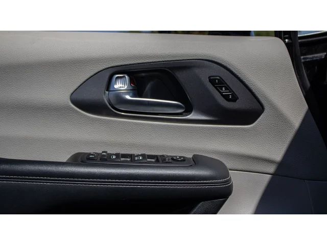 SEMINUEVOS CHRYSLER Pacifica Hybrid a Estados en autogozo