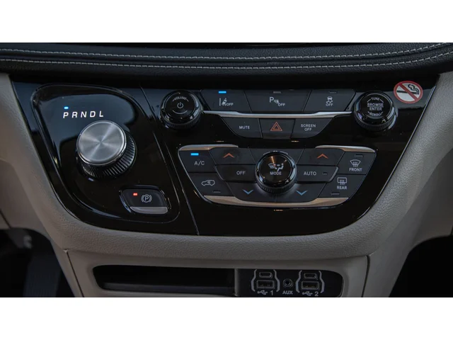 SEMINUEVOS CHRYSLER Pacifica Hybrid a Estados en autogozo