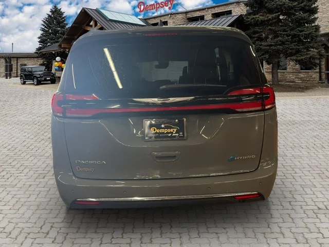 SEMINUEVOS CHRYSLER Pacifica Hybrid a Estados en autogozo