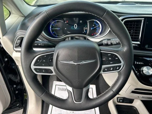 SEMINUEVOS CHRYSLER Pacifica Hybrid a Estados en autogozo