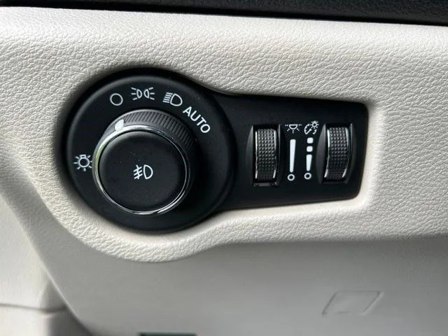 SEMINUEVOS CHRYSLER Pacifica Hybrid a Estados en autogozo