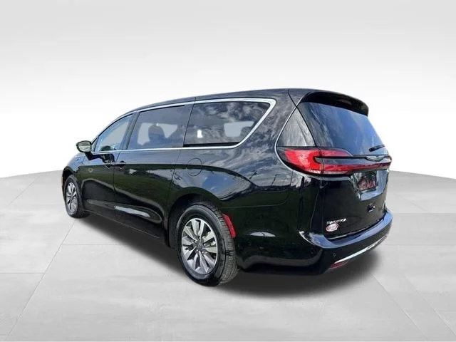 SEMINUEVOS CHRYSLER Pacifica Hybrid a Estados en autogozo