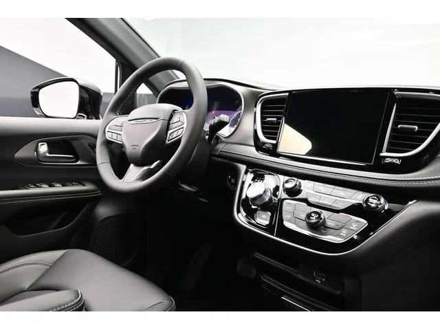Nuevos CHRYSLER PACIFICA à Estados chez autogozo