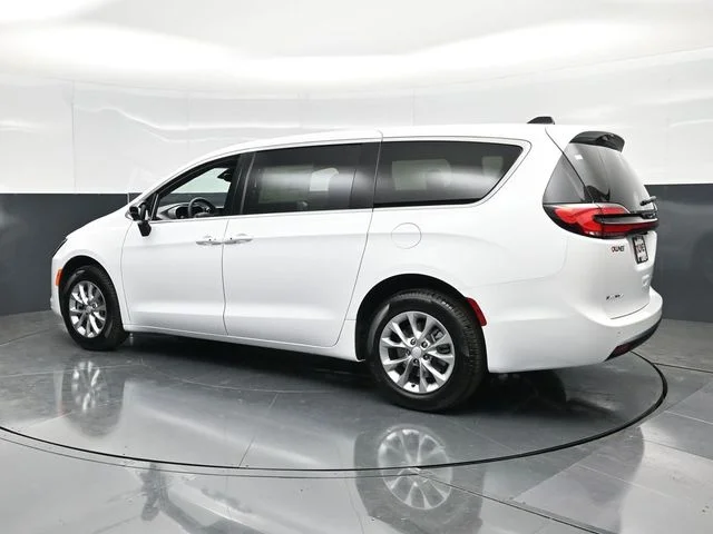 Nuevos CHRYSLER PACIFICA à Estados chez autogozo