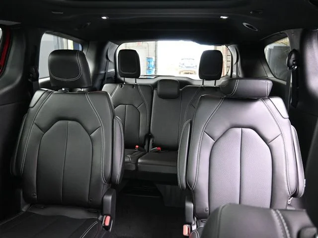 Nuevos CHRYSLER PACIFICA à Estados chez autogozo