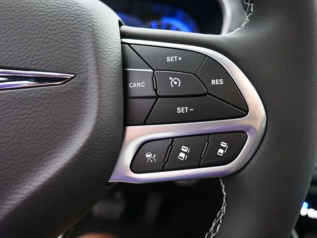 Nuevos CHRYSLER PACIFICA à Estados chez autogozo