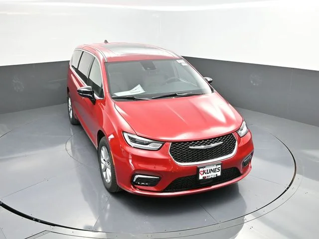 Nuevos CHRYSLER PACIFICA à Estados chez autogozo