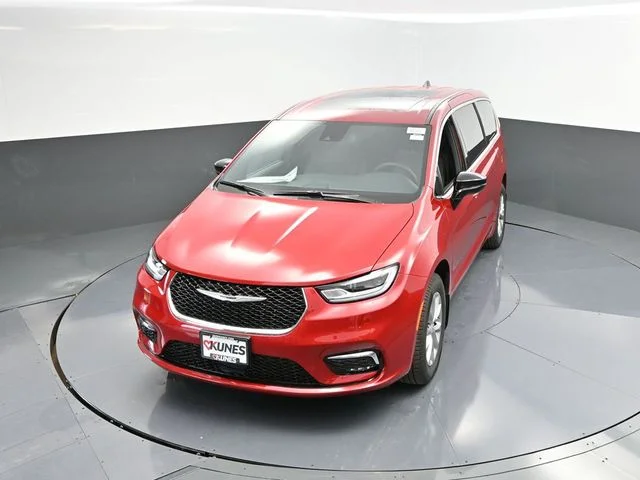 Nuevos CHRYSLER PACIFICA à Estados chez autogozo