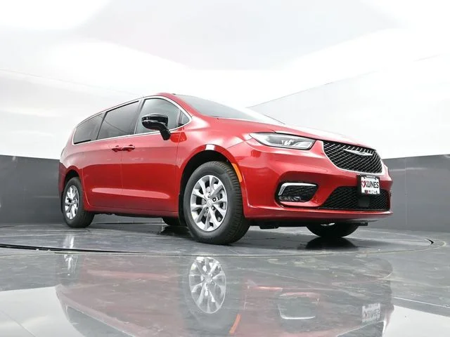 Nuevos CHRYSLER PACIFICA à Estados chez autogozo