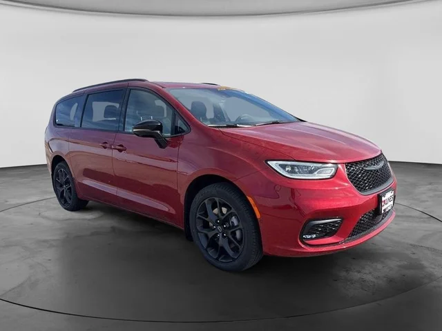 Nuevos CHRYSLER PACIFICA à Estados chez autogozo
