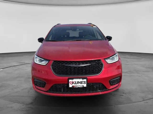 Nuevos CHRYSLER PACIFICA à Estados chez autogozo