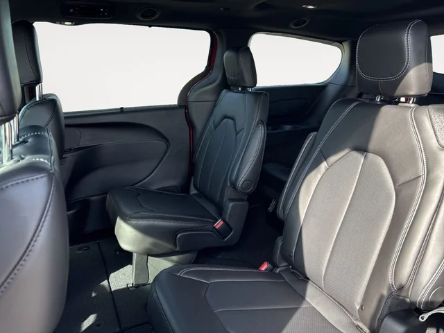 Nuevos CHRYSLER PACIFICA à Estados chez autogozo