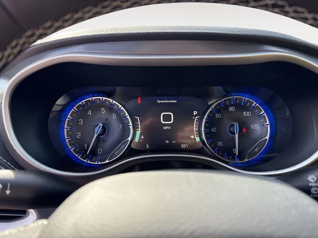 Nuevos CHRYSLER PACIFICA à Estados chez autogozo