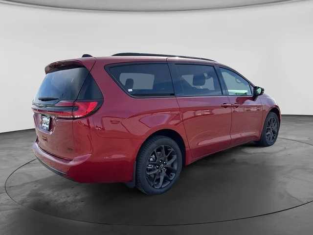 Nuevos CHRYSLER PACIFICA à Estados chez autogozo