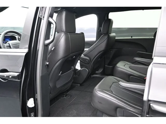 Nuevos CHRYSLER PACIFICA à Estados chez autogozo