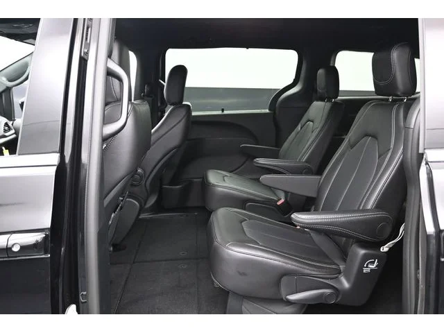 Nuevos CHRYSLER PACIFICA à Estados chez autogozo