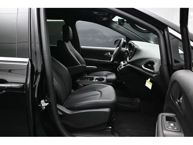 Nuevos CHRYSLER PACIFICA à Estados chez autogozo