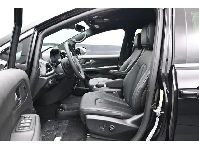 Nuevos CHRYSLER PACIFICA à Estados chez autogozo