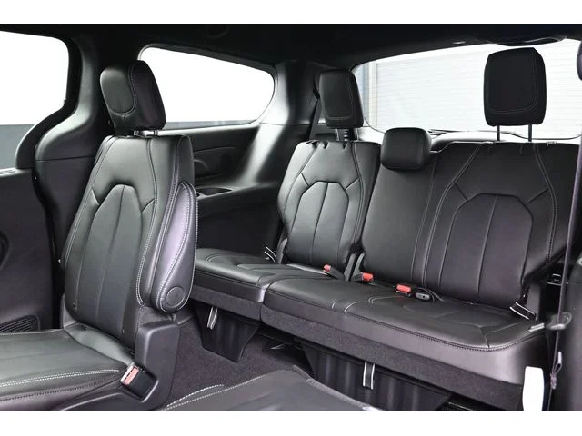 Nuevos CHRYSLER PACIFICA à Estados chez autogozo