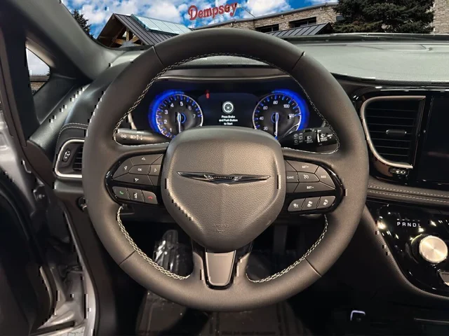 Nuevos CHRYSLER PACIFICA à Estados chez autogozo