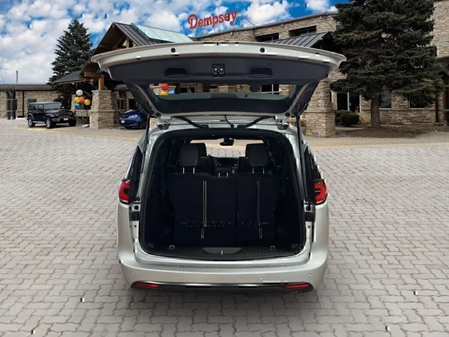 Nuevos CHRYSLER PACIFICA à Estados chez autogozo