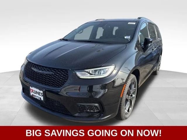 Nuevos CHRYSLER PACIFICA à Estados chez autogozo