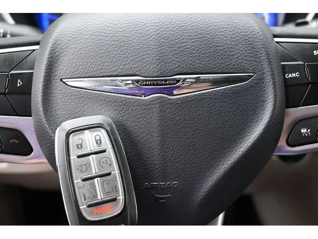 SEMINUEVOS CHRYSLER Pacifica a Estados en autogozo