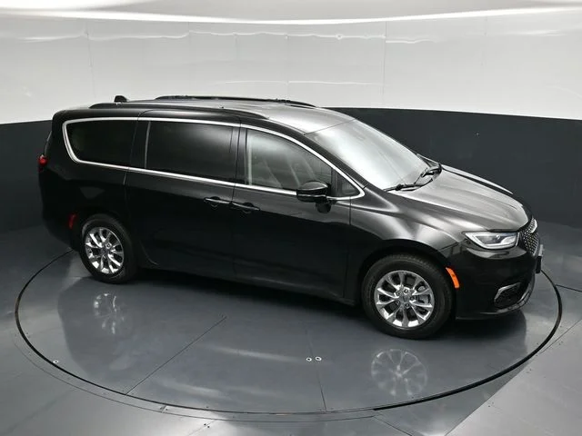 SEMINUEVOS CHRYSLER Pacifica a Estados en autogozo
