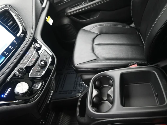 Nuevos CHRYSLER PACIFICA à Estados chez autogozo