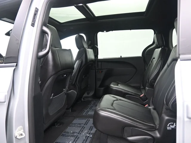 Nuevos CHRYSLER PACIFICA à Estados chez autogozo