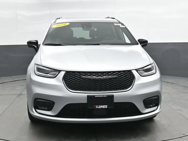 Nuevos CHRYSLER PACIFICA à Estados chez autogozo